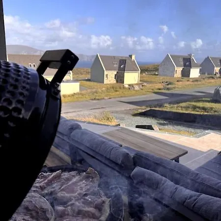 Spectacular Ocean Views In Tranquil And Private Location Dooagh