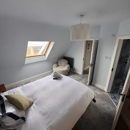 Spectacular Ocean Views In Tranquil And Private Location