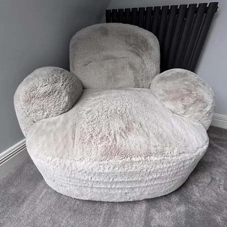 Spectacular Ocean Views In Tranquil And Private Location 度假居