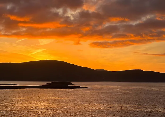 Spectacular Ocean Views In Tranquil And Private Location بيت للعطل