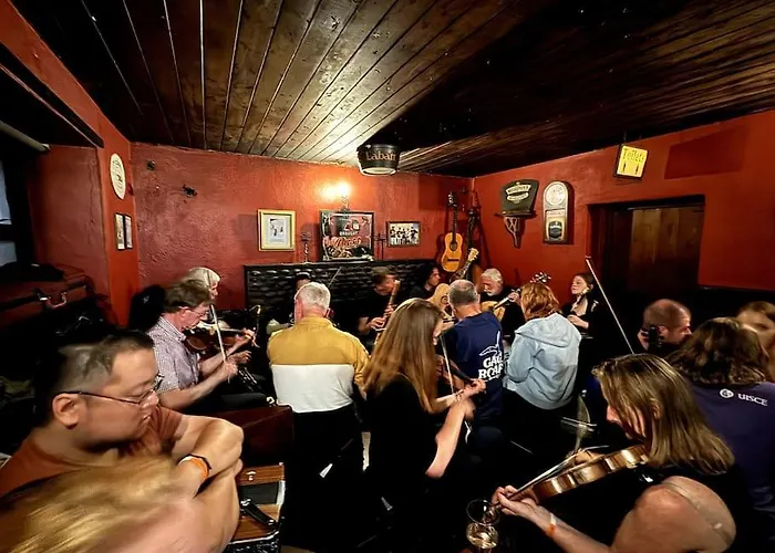 Spectacular Ocean Views In Tranquil And Private Location *