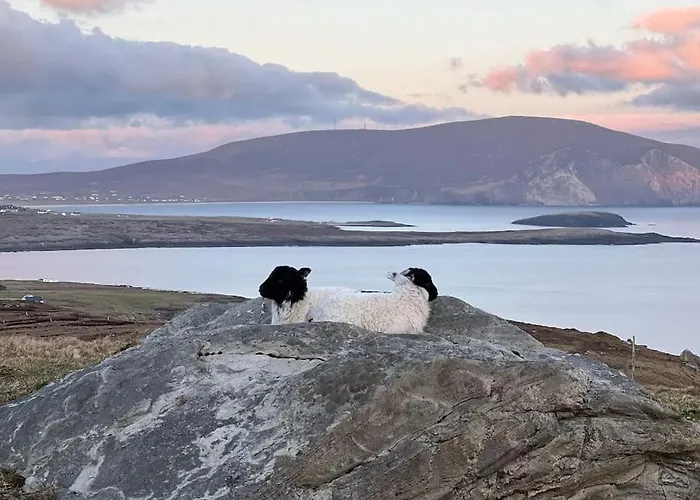 Spectacular Ocean Views In Tranquil And Private Location بيت للعطل *