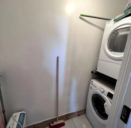 Spectacular Ocean Views In Tranquil And Private Location 度假居 *