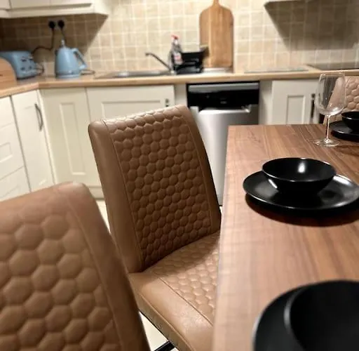 Spectacular Ocean Views In Tranquil And Private Location 度假居 *